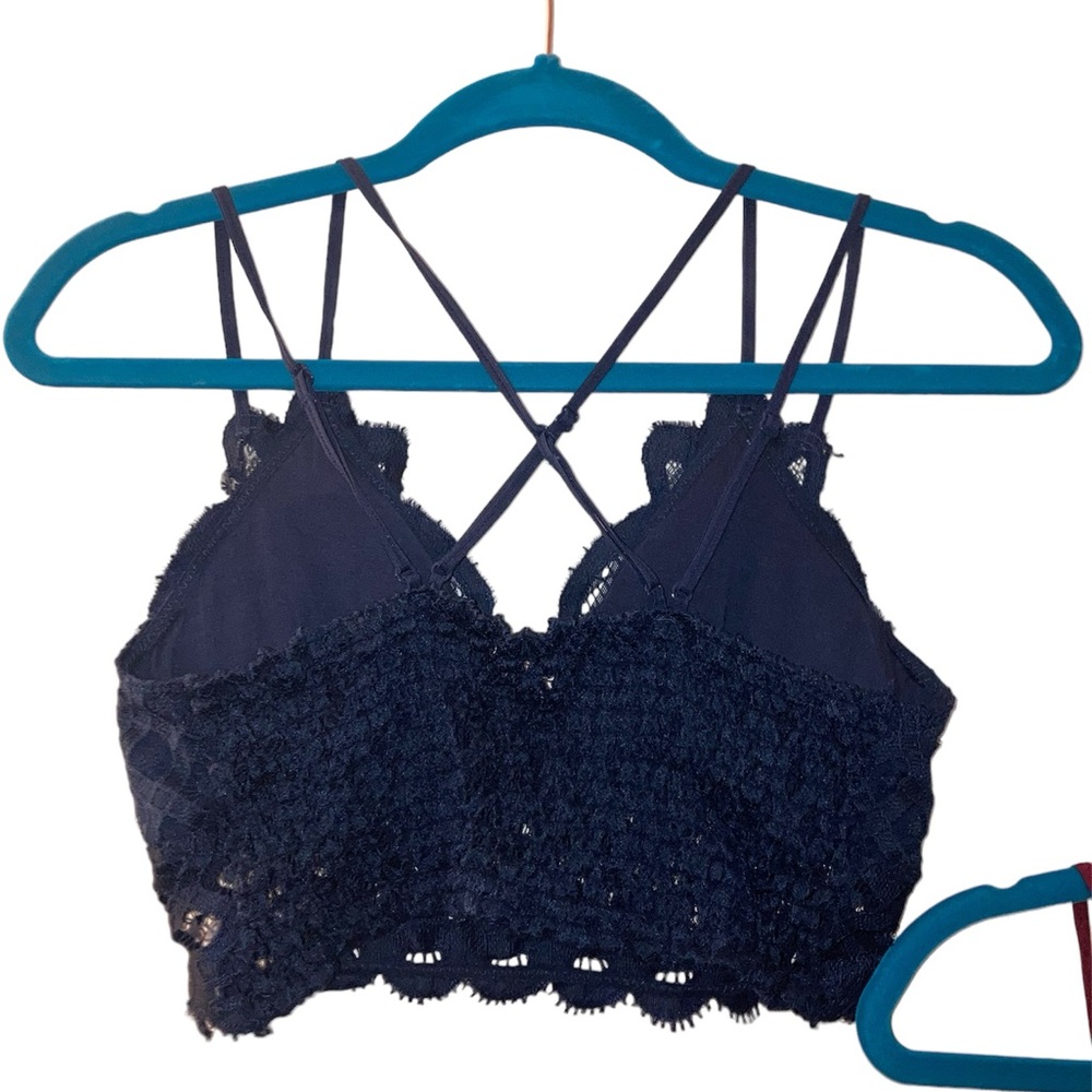 Bralettes 💝 - Picture 3 of 9